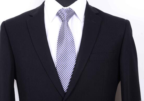 選購穿用服裝小常識(shí)和巧防衣服掉色